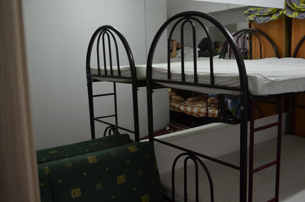 Asia Hostel Almatî Cameră foto